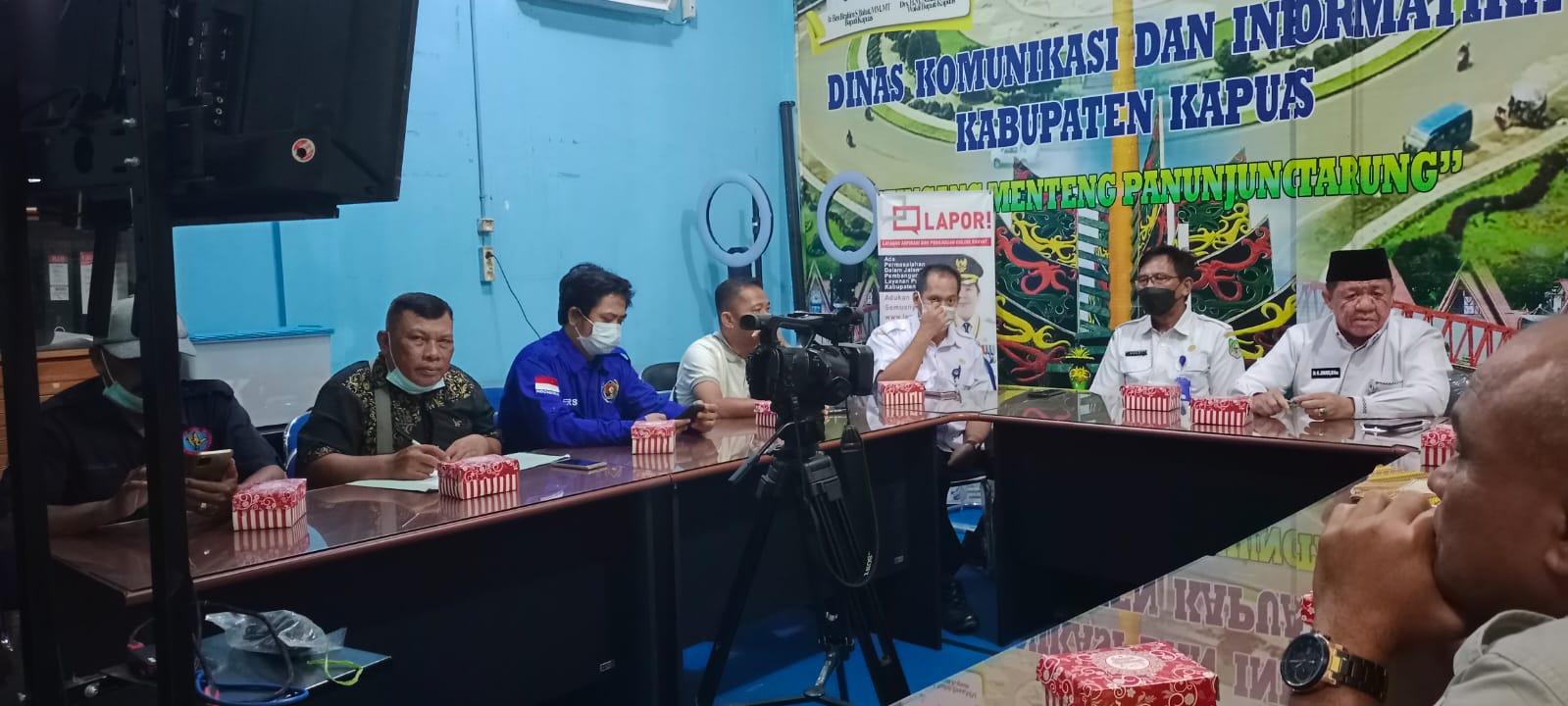 Kadis Kominfo Kapuas Gelar Pertemuan Dengan Organisasi Jurnalis dan Media